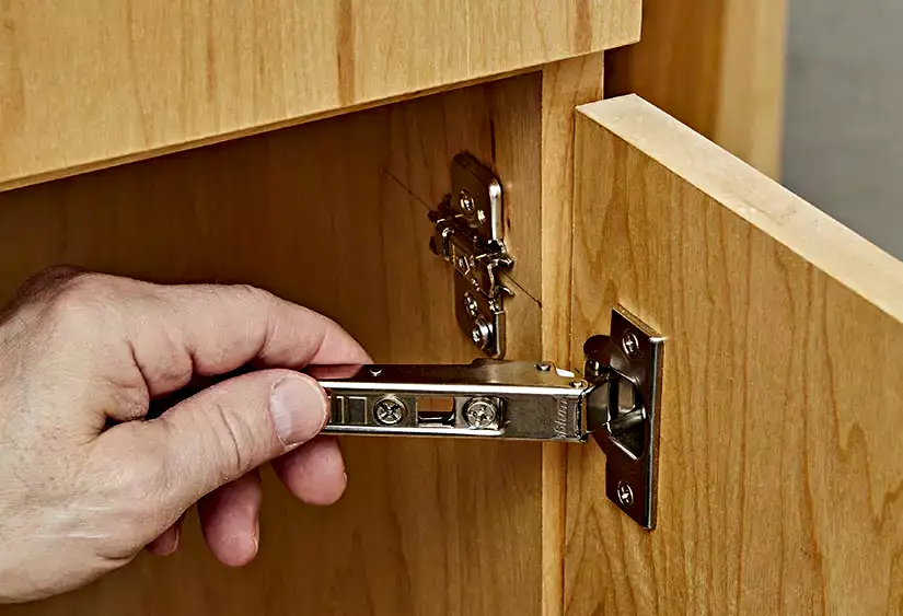 Kitchen Door 34 Adjust the cabinet door