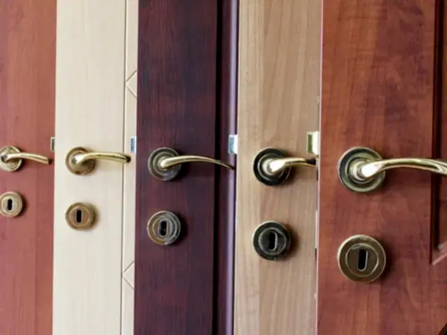 Kitchen Door 25 The cost of cabinet doors