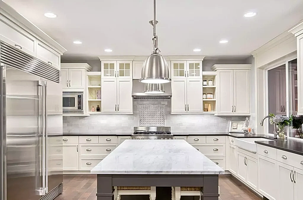 Laminate Kitchen Cabinets 11 Thermofoil Cabinets