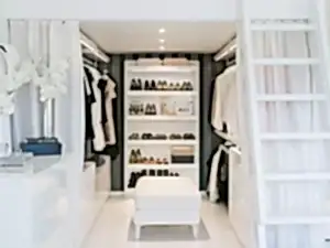 Walk In Closet 26 c192aab8a5fcea2ebcf0859e70f78937ded3