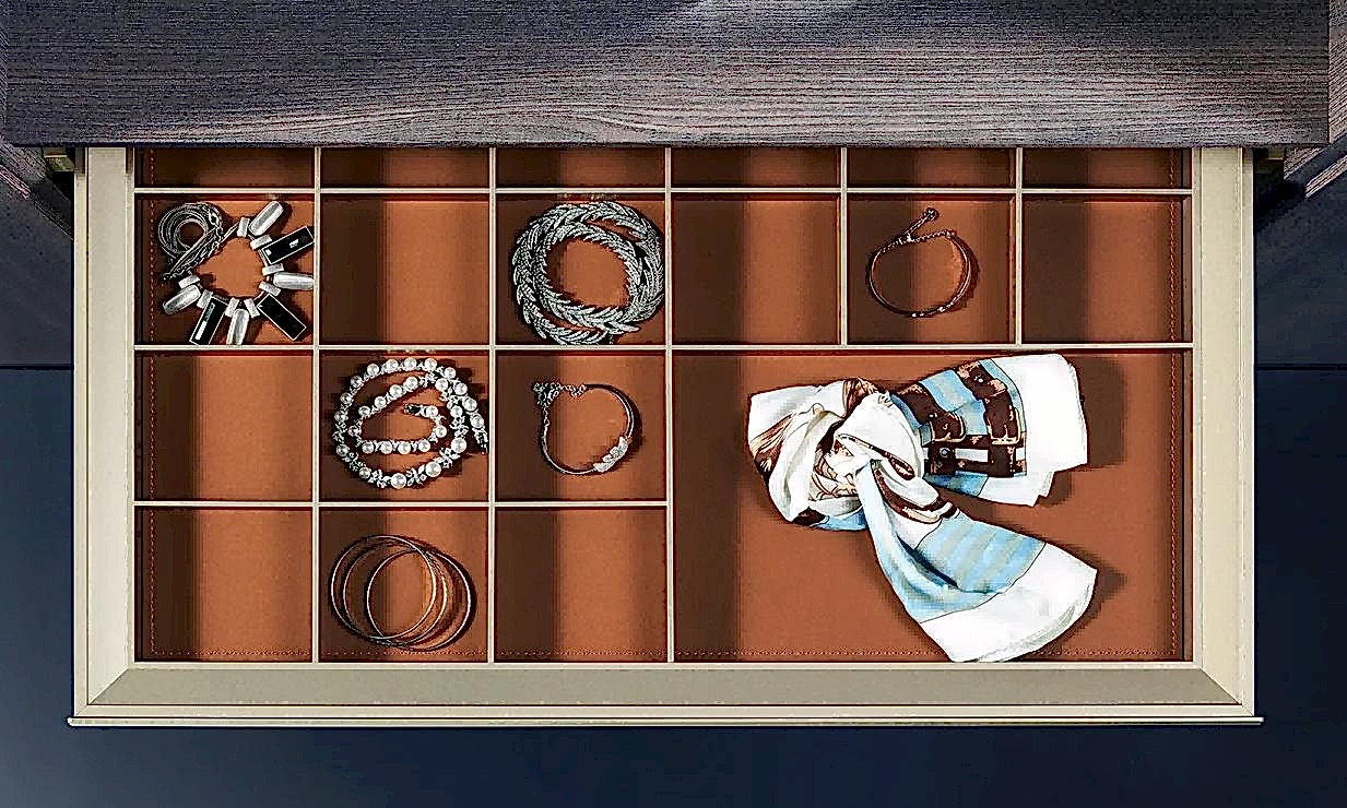 Developers 12 Blum Hardware System